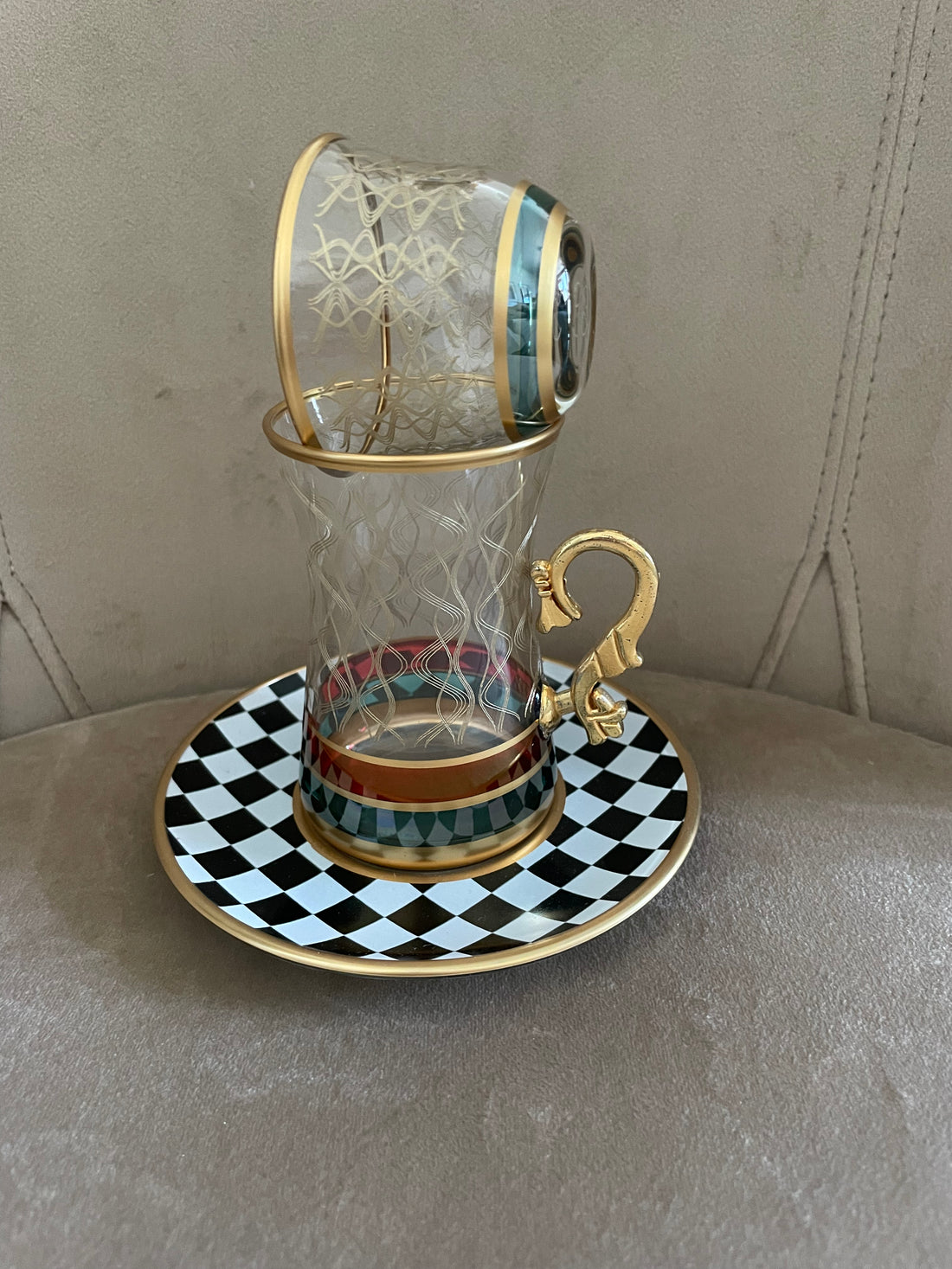 UAE 18 Piece Tea / Kava Set
