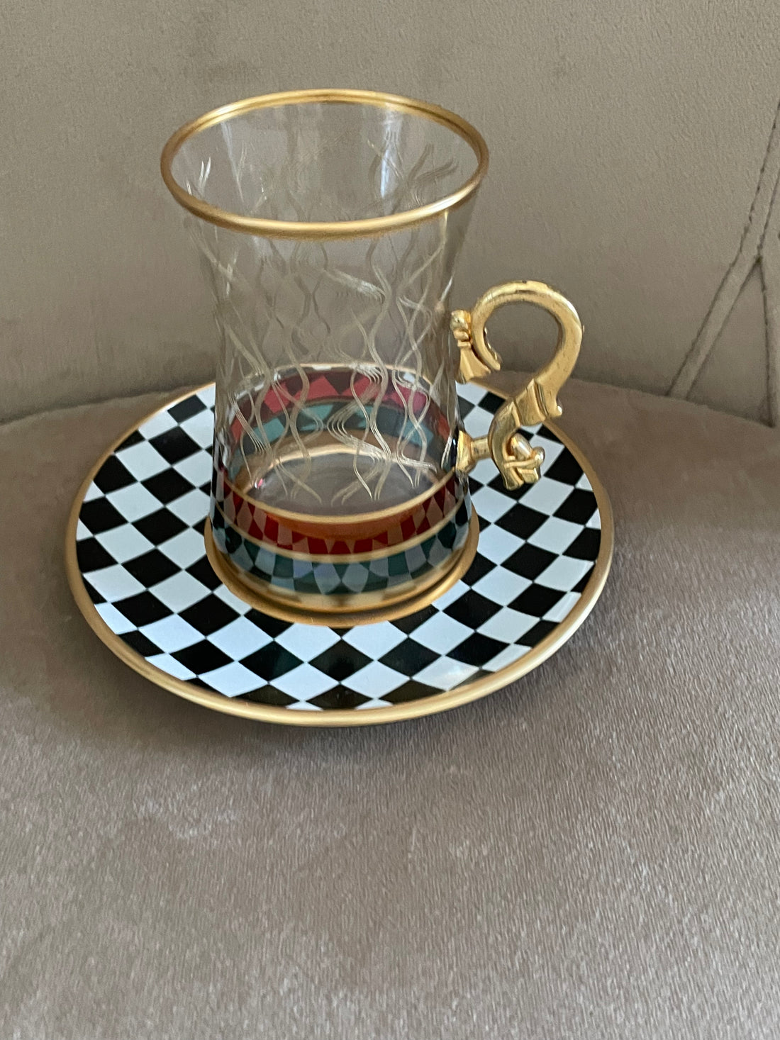 UAE 18 Piece Tea / Kava Set