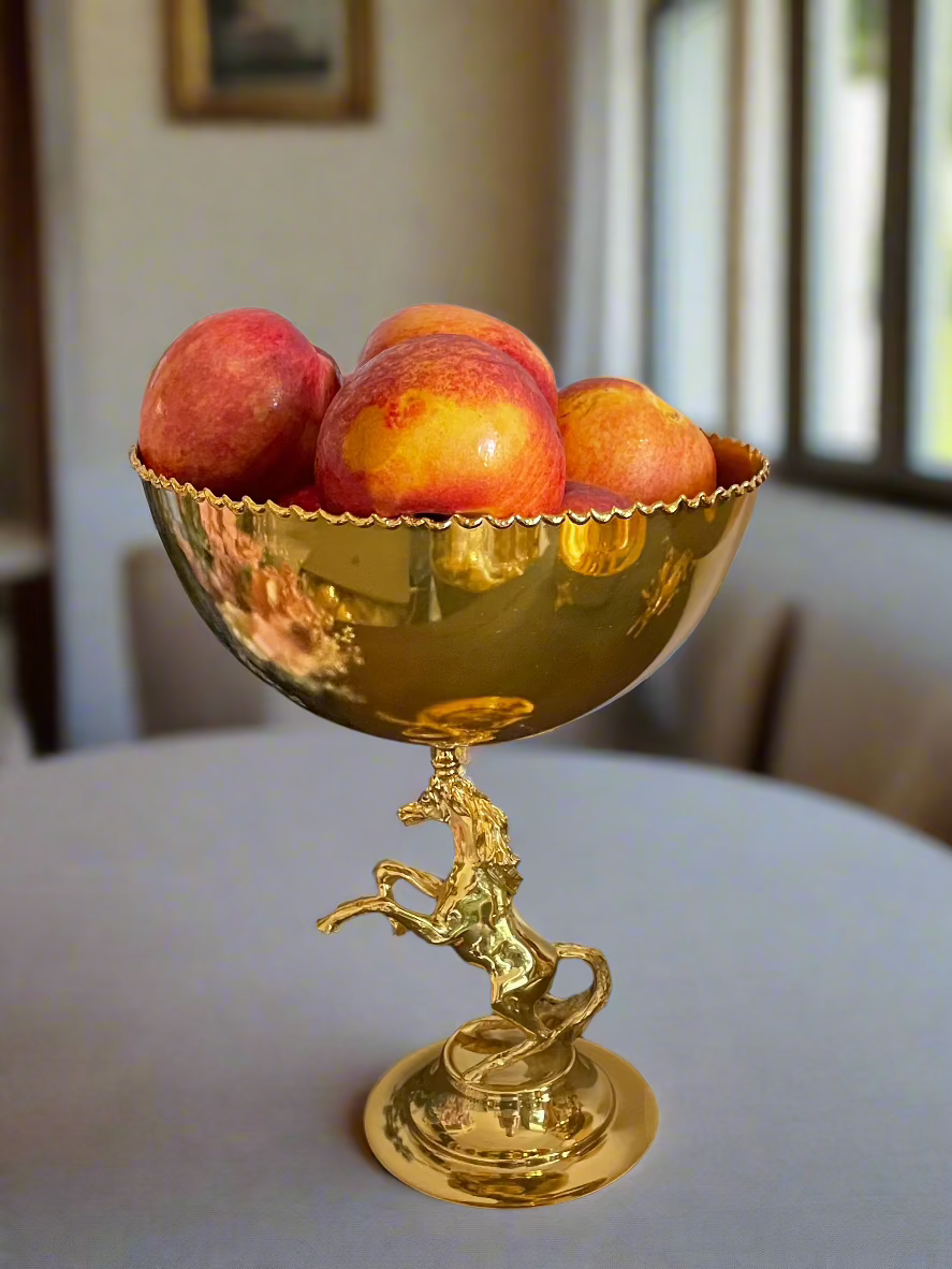 Tall Bowl, Golden Horse. 25 cm.
