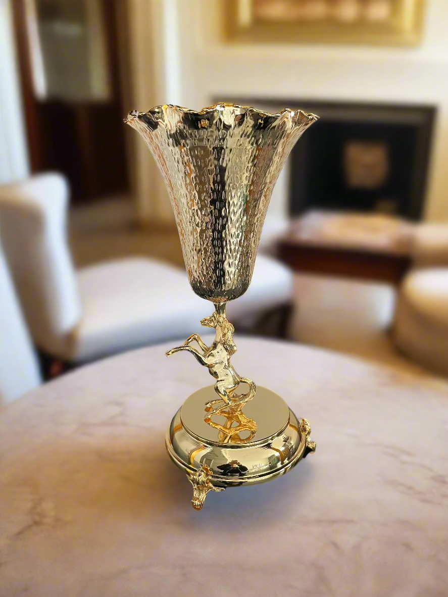 Large Madkhan, Golden Horse. 50 cm.