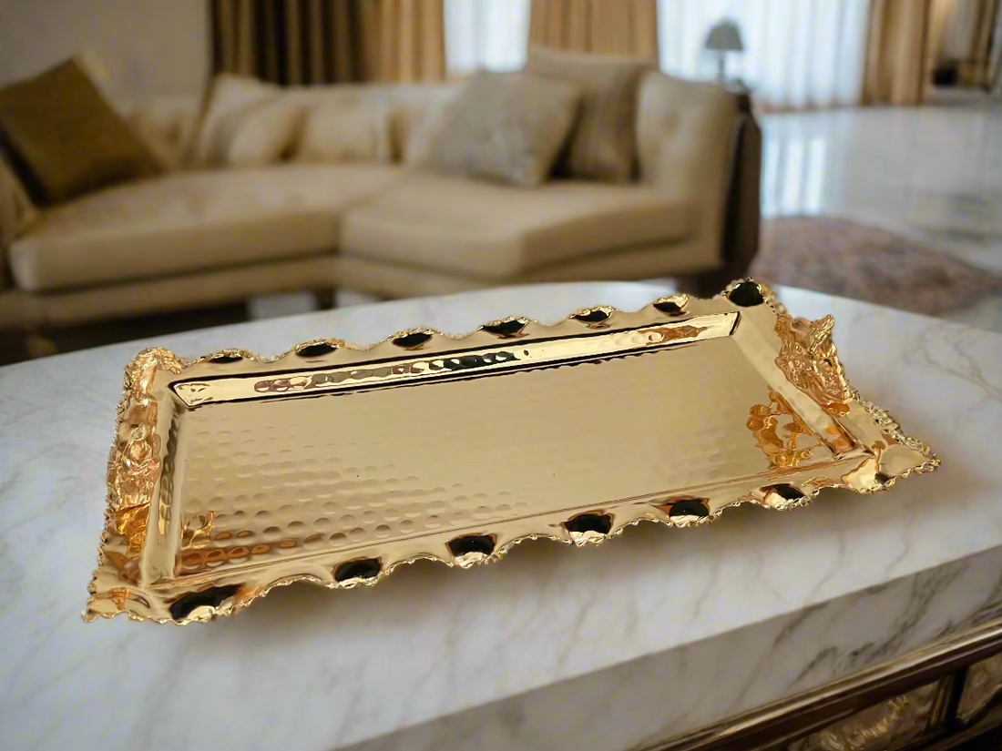 Rectangular tray. Horse handles