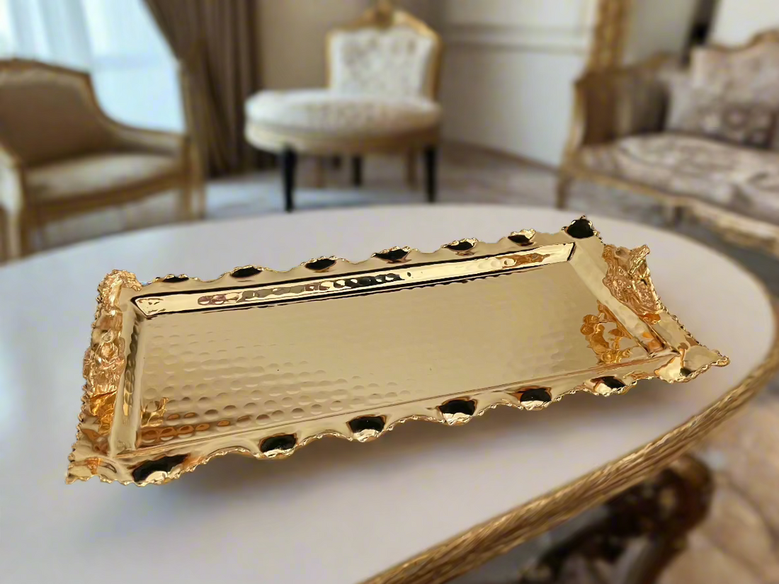 Rectangular tray. Horse handles