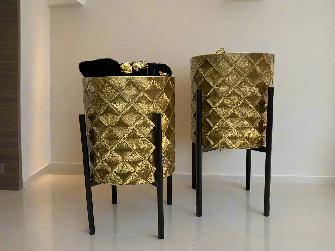 Large Indoors Planters; Gold.
