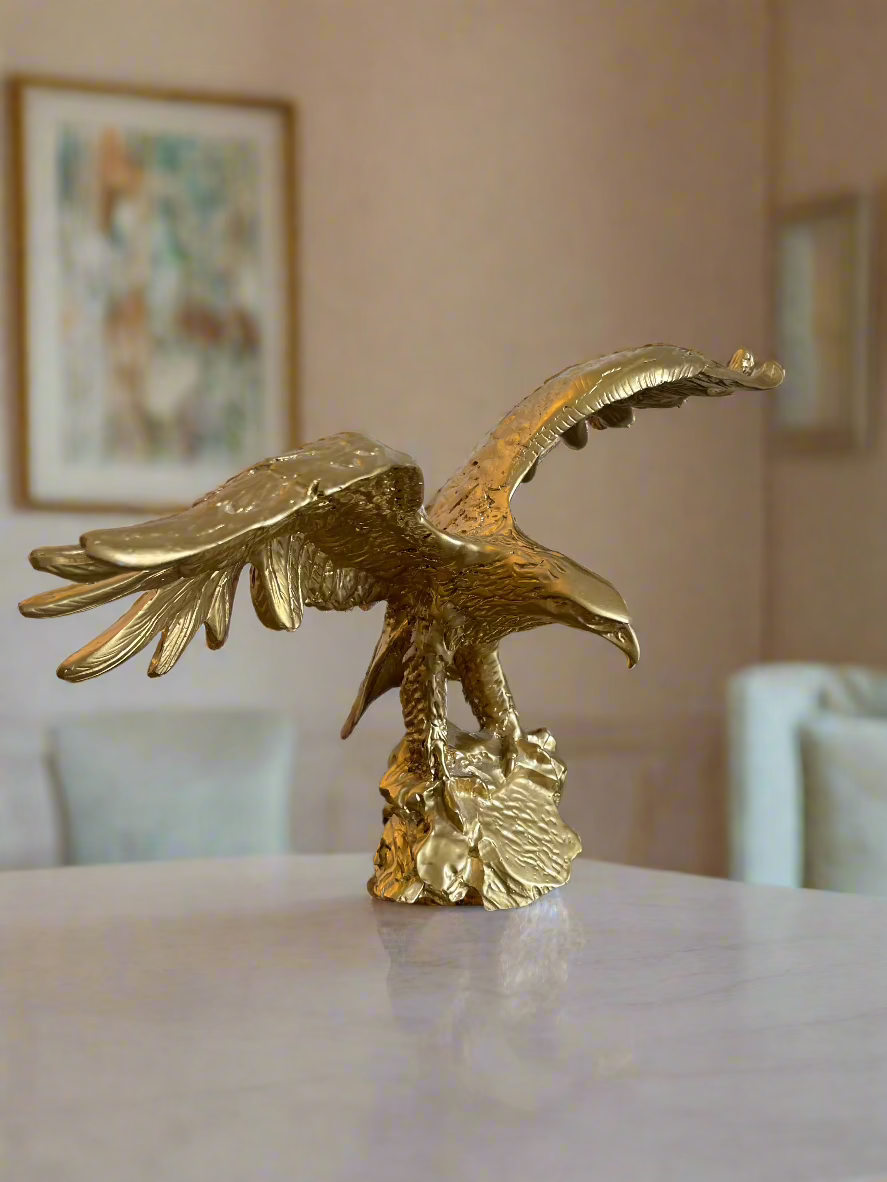 Golden Eagle. Sculpture. 20 cms high, 32 cm Wide, 16 cm deep. New!